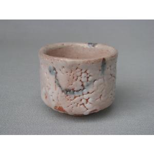 志野焼 ぐい呑み 加藤春鼎作 item no.2f461 : ハマダヤ食器店 - 通販