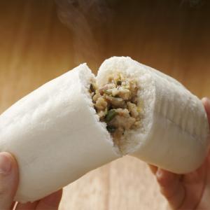 栃木 フタバ食品 とんきっき 餃子ドッグ 2袋セット 8本入り 8人前 宇都宮グルメ お取り寄せグルメ 宇都宮餃子会正組合員 霜降高原豚肉使用