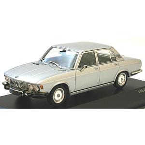 BMW BMW 2002 ターボ ホワイト （1/18 京商KS08544W） : バリュー