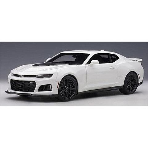 シボレー カマロ ZL1 2017 ホワイト （1/18 オートアート71206）