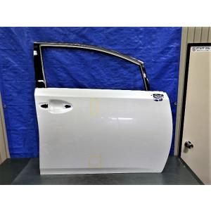 K703 ノア ヴォクシー エスクァイア 80 モデリスタ 右 リア クォーター