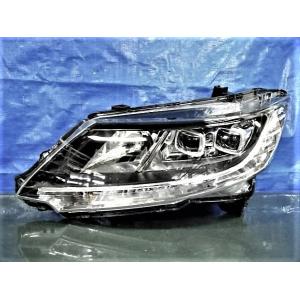 3783 フィットシャトル ハイブリッド GP2 後期 左ライト HID P6869 AD