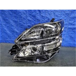 2364 プリウス 60 右ライト LED 47-123 X ZVW60 MXWH60 MXWH65 美品