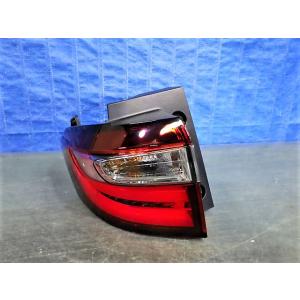 K1121 N-BOXカスタム JF3 JF4 左テール LED D186 33550-TTA-J020-M1 C