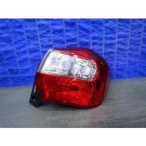 S1342　インプレッサ　スポーツ　GP2　GP3　右テール　FAM924-02　84201-FJ0...