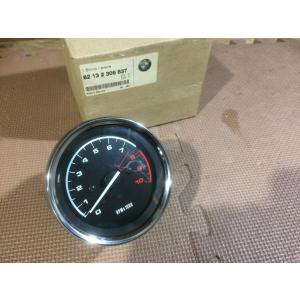 CBX400F(1型) CBX550F メーターカバーロアー 37617-MA6-008 未使用