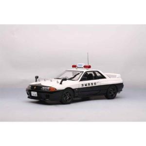 1/43　日産 スカイライン GT-R ニスモ　R32 ミニカー　ホワイトパール Nissan Skyline GTR R32 1/18 Crystal White : バリューセレクト