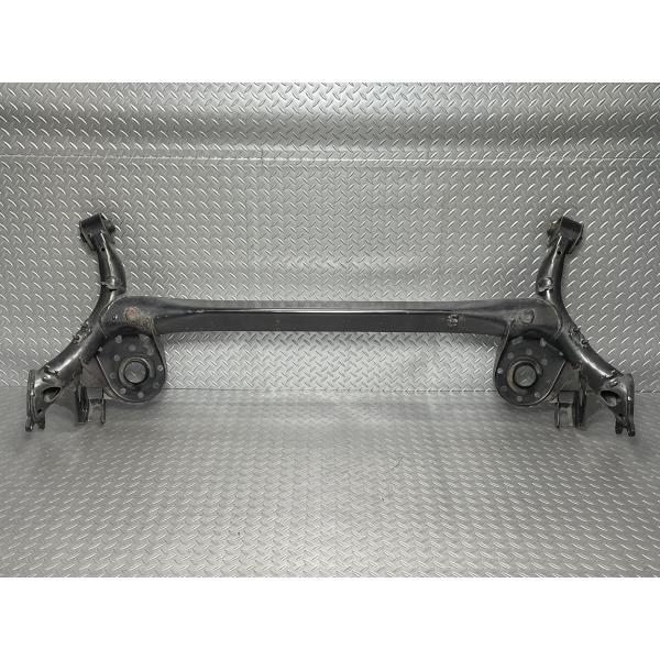 LA150/S ダイハツ ムーヴ カスタム 純正 リアアクスル MOVE  (23070020)