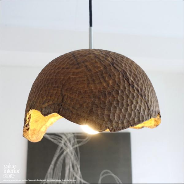 チーク無垢材 ペンダントライトKul 天井照明 照明器具 手彫りランプシェード 吊り下げ灯 明かり ...