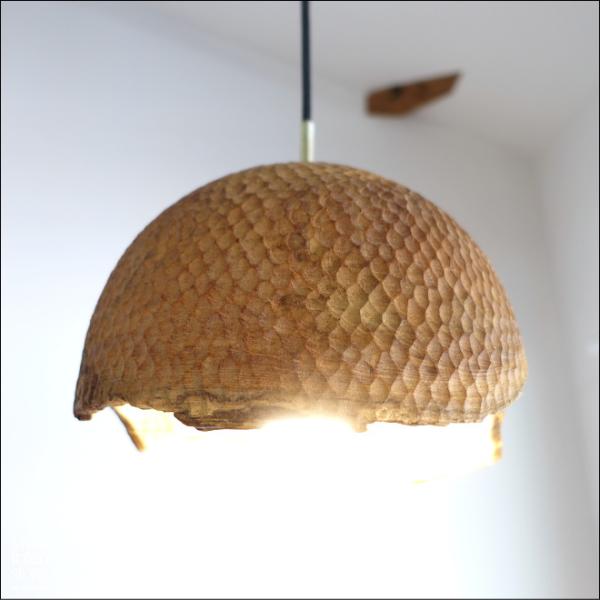 チーク無垢材 ペンダントライトKul 天井照明 照明器具 手彫りランプシェード 吊り下げ灯 明かり ...