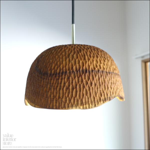 チーク無垢材 ペンダントライトKul 天井照明 照明器具 手彫りランプシェード 吊り下げ灯 明かり ...