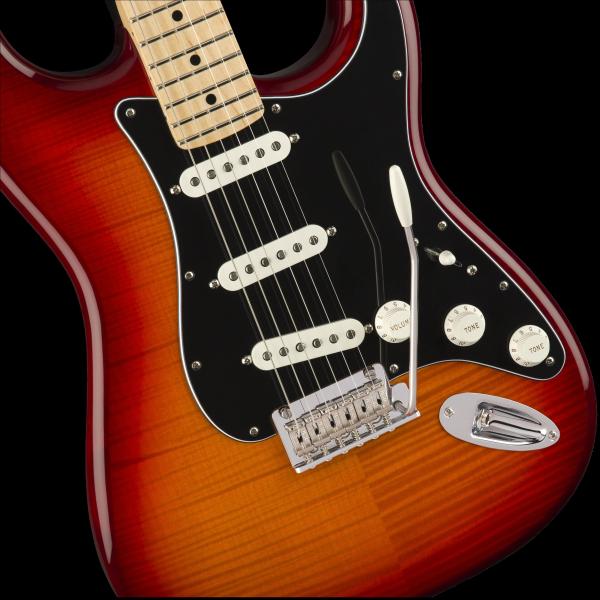FENDER Player Stratocaster Plus Top / Aged Cherry ...