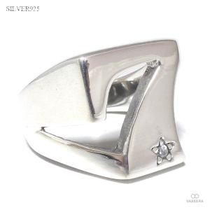 PRADA（プラダ） 新品仕上げ済 極美品 トライアングル ロゴ シンボル