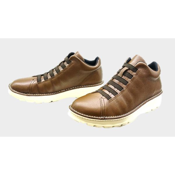 エルフ7110 　オリ−ブ　4E　メンズ　カジュアルシュ−ズ　軽量　 ス二−カ−感覚