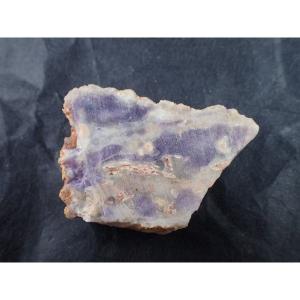 モラドオパール（Purple Opal）原石　Jalisco,Mexico 産　寸法　：　５６．５X３９．０X１３．１ｍｍ/４２ｇ　１０月の誕生石｜vecsutoneclub