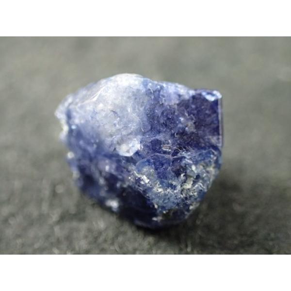 最高品質ベニト石（ベニトアイト）　San Benito, California,USA 産　寸法　：...