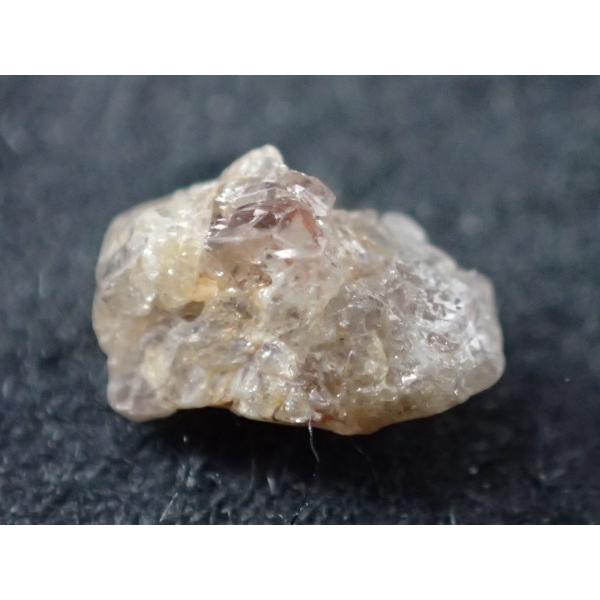 最高品質レッドダイヤモンド原石(Red Diamond) South Africa 産　寸法　：　5...