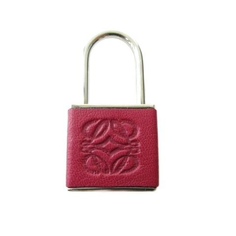 ロエベ LOEWE カデナ パドロック キーリング アナグラム チャーム レザー ピンク ☆AA★ ...