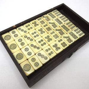 背竹 骨牌 麻雀牌 唐木箱 在銘入り 装飾金具...の詳細画像5