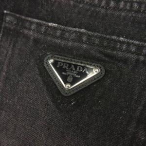 プラダ PRADA 三角ロゴ ロゴプレート デ...の詳細画像4