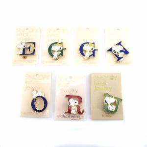 AVIVA ヴィンテージ SNOOPY スヌーピー イニシャル ブローチ ピンバッジ 7点セット 台...