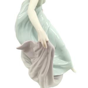 リヤドロ LLADRO 5月の舞踏 May D...の詳細画像4