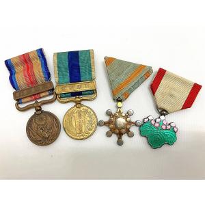 旧日本軍 各種勲章 4点 まとめ 勲七等青色桐葉章 勲八等瑞宝章 支那事変従軍記章 明治三十七八年従...