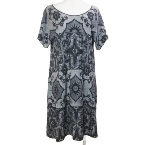 プリーツプリーズ PLEATS PLEASE A-POC 総柄 ワンピース ひざ丈 半袖 ラウンドネ...