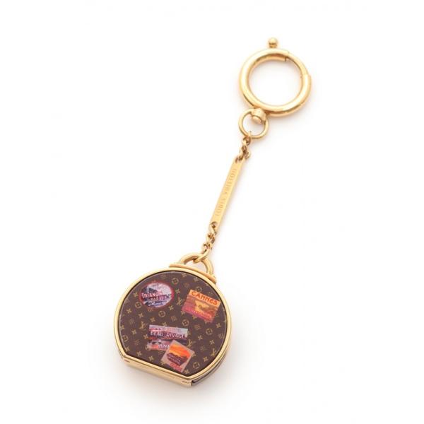 中古 ルイヴィトン LOUIS VUITTON キーホルダー チャーム ポルトクレボワットシャポー ...