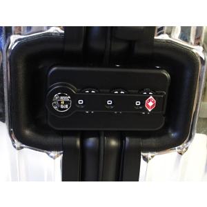 モンクレール MONCLER ? RIMOWA...の詳細画像5