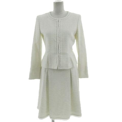 ナチュラルビューティー スーツ フォーマル ツイード ジャケット ノーカラー チェーン風 ペプラム ...