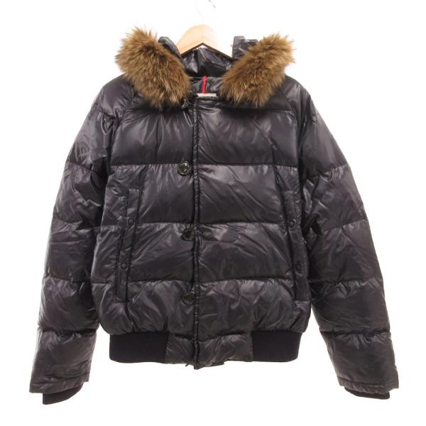 モンクレール MONCLER G32-003 ダウンジャケット ロゴ フード  コヨーテファー 1 ...