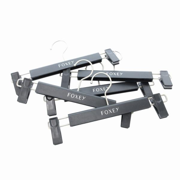 フォクシー FOXEY ボトムハンガー 5本セット まとめて パンツ ロゴ 黒 ブラック /FF ■...