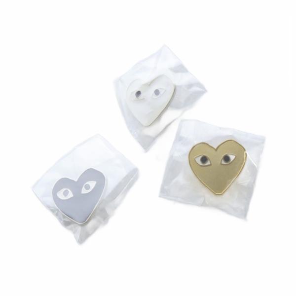 プレイコムデギャルソン PLAY COMME des GARCONS ハート ピンバッジ 3個セット...