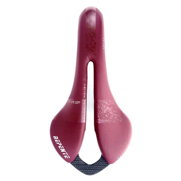 REPENTE レペンテ ARTAX GLM アルタクスGLM SADDLE サドル レッドマッド(...