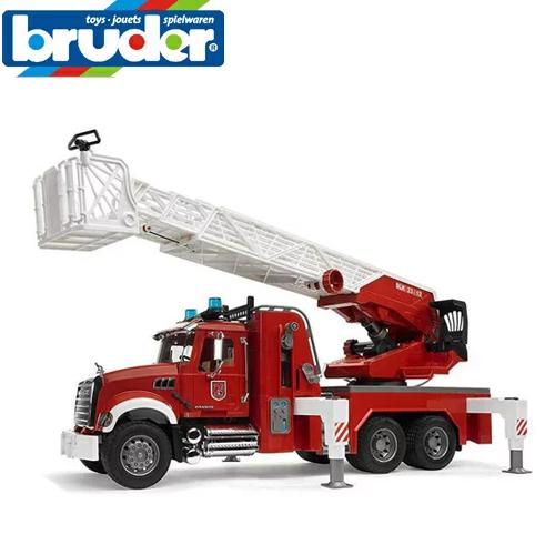 bruder(ブルーダー) 　MACK 消防車 BR02821