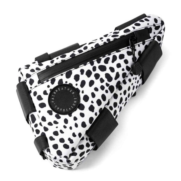 フェアウェザー FAIRWEATHER corner bag cordura/dalmatian コ...