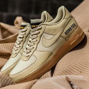 エアフォース1 ロー ゴアテックス NIKE AIR FORCE 1 LOW GORE TEX TEAM GOLD ナイキ 国内正規品 送料込｜victoria07