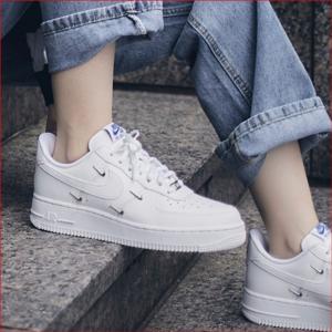 ウィメンズ エアフォース1 ロー 07 LX シスターフッド Nike WMNS Air Force 1 Low 07 LX Sisterhoode 正規品 全国送料無料｜victoria07