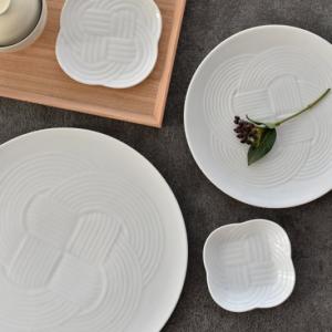 食器 皿 和 テーブルウェア おしゃれ ホワイト 結びプレート Lサイズ｜victoriadesign