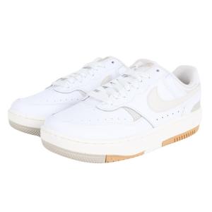 NIKE（ナイキ） （レディース）スニーカー スポーツシューズ ガンマ