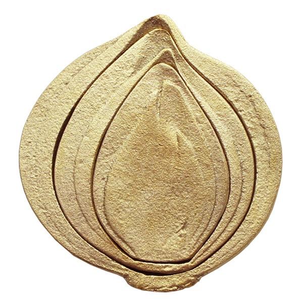 鍋敷き な タマネギ cut piece 本物の 玉ねぎ から型を取った 真鍮 なべしき おしゃれ ...