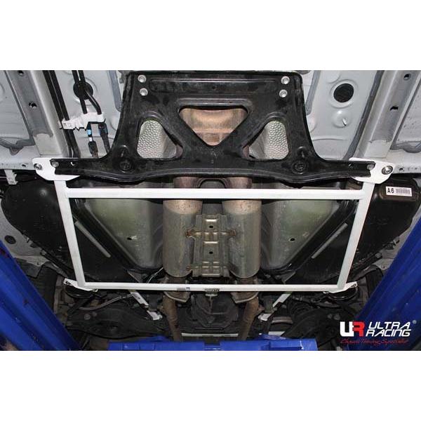 【Ultra Racing】 リアメンバーブレース レクサス IS300H AVE30 13/05-...