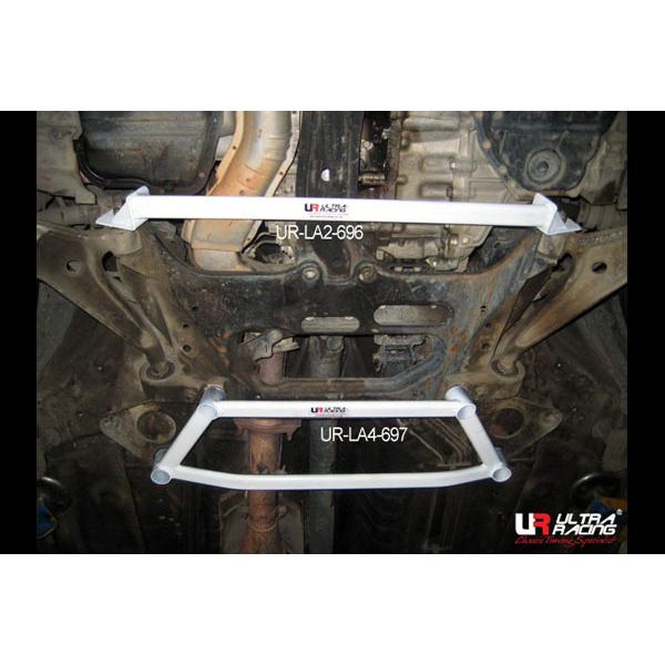 【Ultra Racing】 フロントメンバーブレース ニッサン エクストレイル T30 00/11...