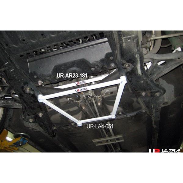 【Ultra Racing】 フロントメンバーブレース トヨタ MR-S ZZW30 02/08-0...