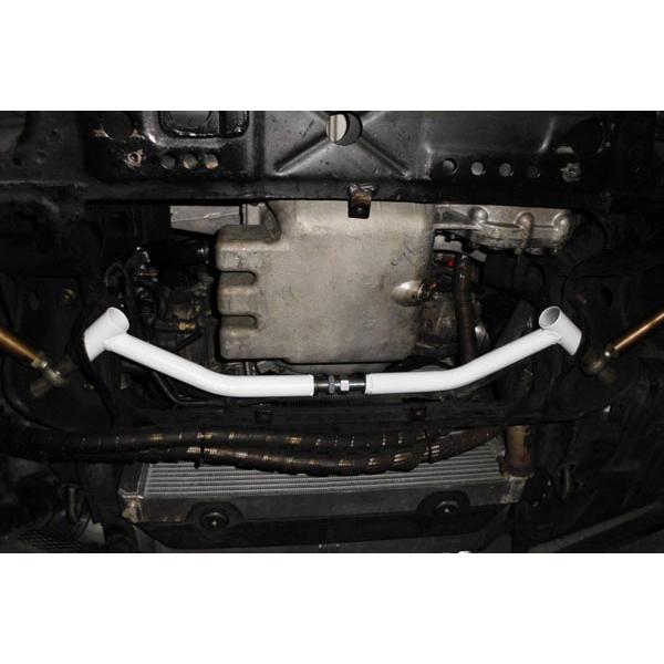 【Ultra Racing】 フロントメンバーブレース ニッサン スカイラインGT-R BNR34 ...