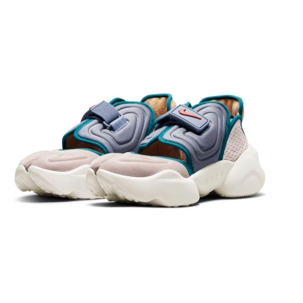 NIKE WMNS AQUA RIFT ナイキ ウィメンズ アクア リフト