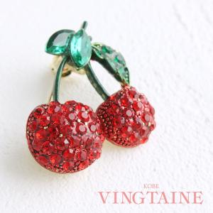 SWAROVSKI（スワロフスキー） ブローチ おしゃれ さくらんぼ チェリー