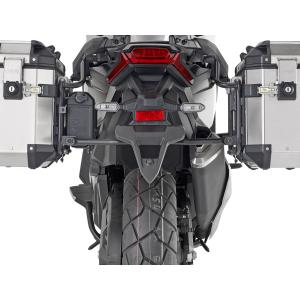 バイク バッグ パニアケース GIVI ホンダ X-ADV 2021 GIVI社製 CAMシステム用パニアホルダー 純正リアキャリア 併用｜vio0009