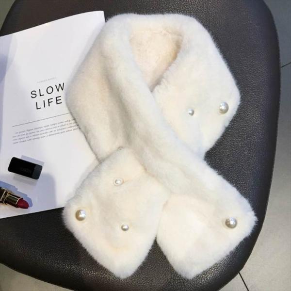マフラー レディース ファー パール ふわふわ 暖かい シンプル ショート丈 秋冬 トレンド 流行 ...